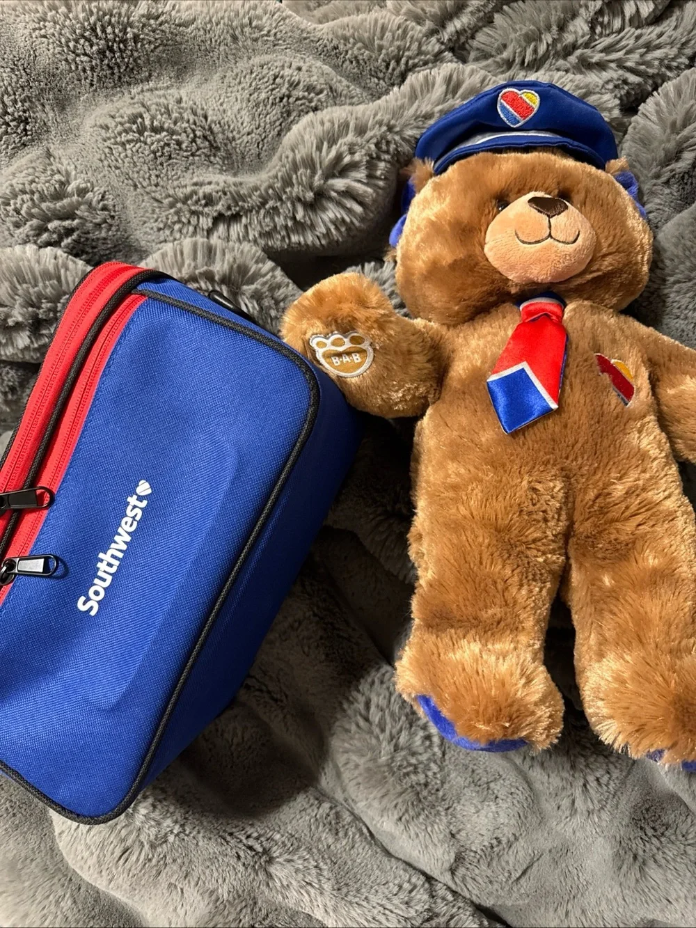 Southwest Airlines Captain Pilot Hat Tie Build A Bear Stuffed Toiletry Bag BB